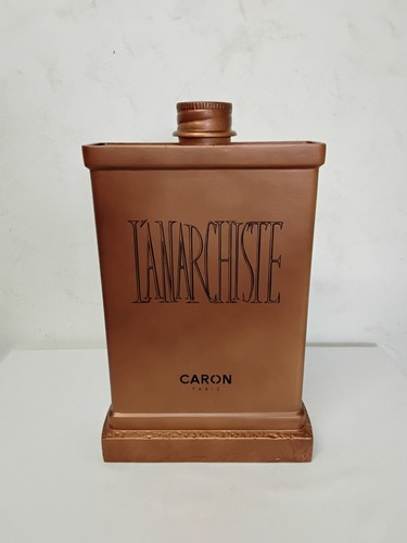 Flacon géant factice - factice, parfum