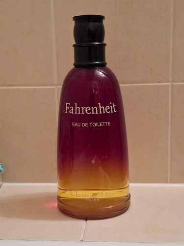 Fàrénĥëït factice géant - fàrénĥëït,,